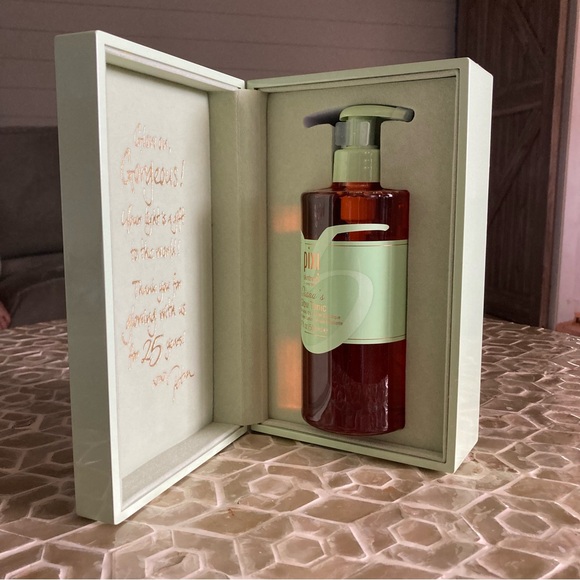 NEW! Pixi Skintreat 25th Anniversary Edition Glow Tonic 17 fl. oz/500ml Sealed - Picture 4 of 6